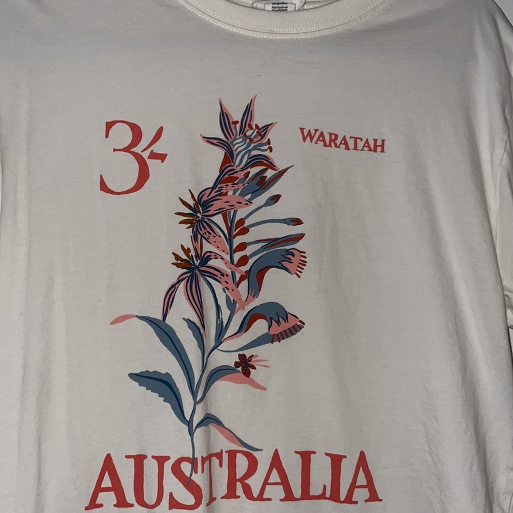 H&M tee - Picture 3 of 3